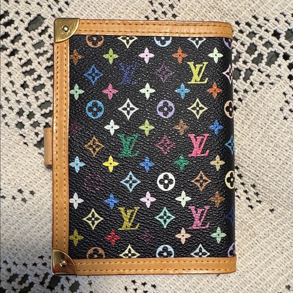 Louis Vuitton Murakami Agenda PM in EUC - Picture 3 of 11